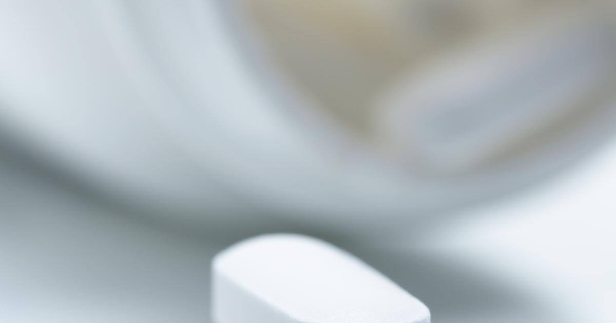 Können Sie Ibuprofen und Extra Strength Tylenol zusammen nehmen? - Dr