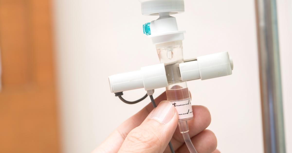 Wie eine Eiseninfusion funktioniert | Eisenmangelanämie - Dr.med.Julia.com